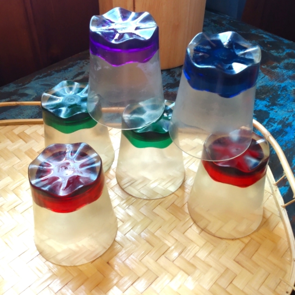 Tupperware - Picture 3 of 5